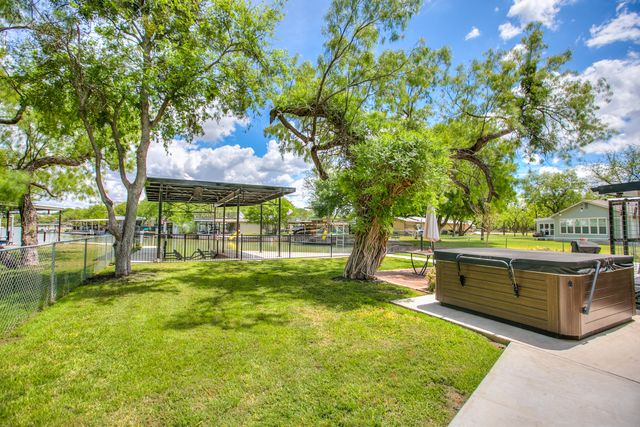 2590 Sleepy Hollow Road, San Angelo, TX 76904