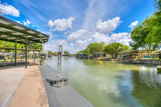 2590 Sleepy Hollow Road, San Angelo, TX 76904
