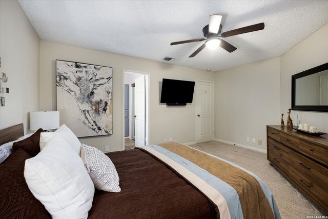 4402 Bending Oak, San Antonio, TX 78249