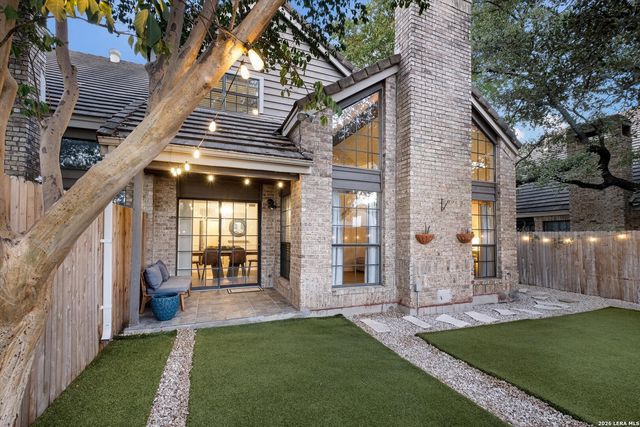 4402 Bending Oak, San Antonio, TX 78249