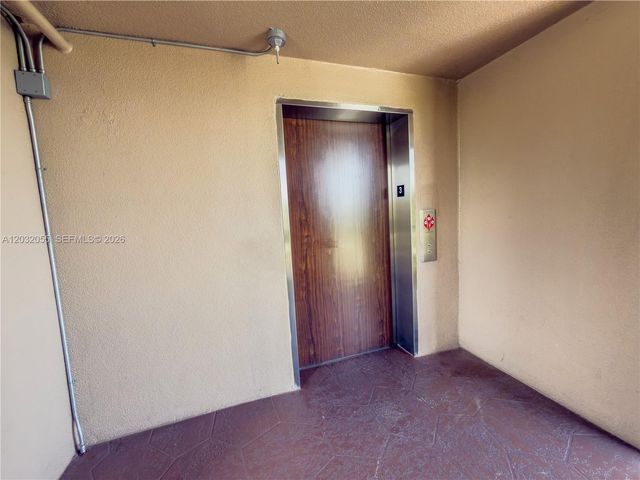 1200 SW 137th Avenue 305E, Pembroke Pines, FL 33027