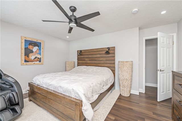 25 Sedgefield Court, Irondequoit, NY 14622