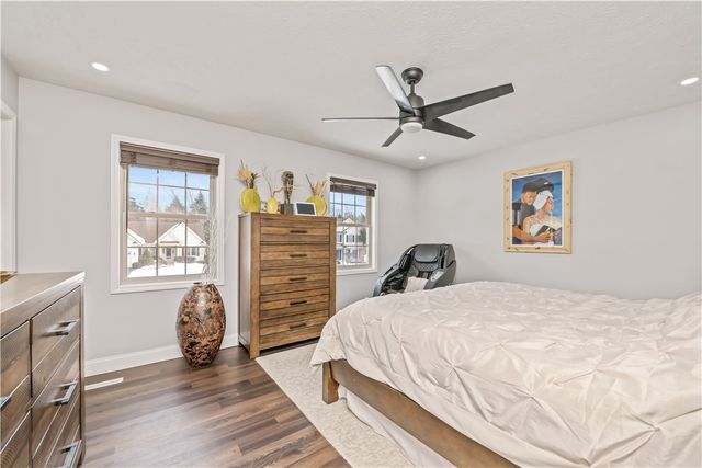 25 Sedgefield Court, Irondequoit, NY 14622