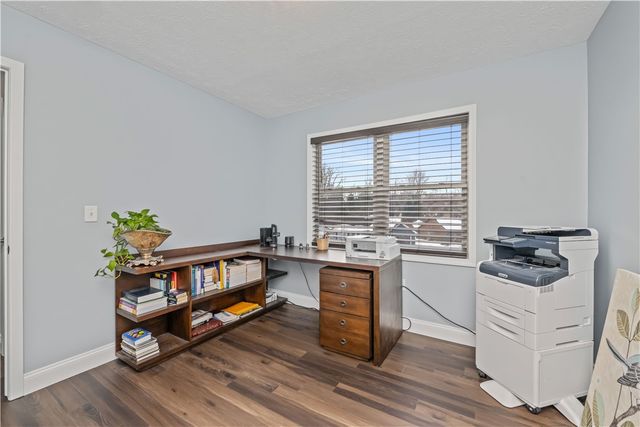 25 Sedgefield Court, Irondequoit, NY 14622