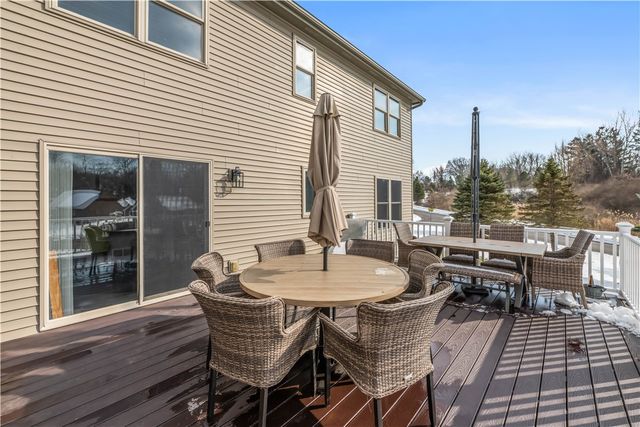 25 Sedgefield Court, Irondequoit, NY 14622