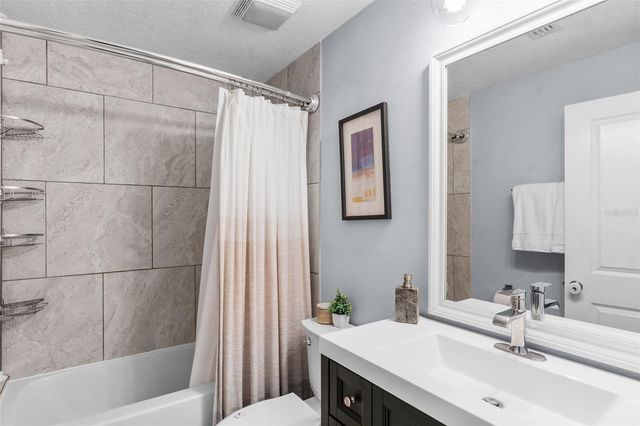 1504 W KIRBY STREET, Tampa, FL 33604