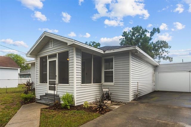 1504 W KIRBY STREET, Tampa, FL 33604