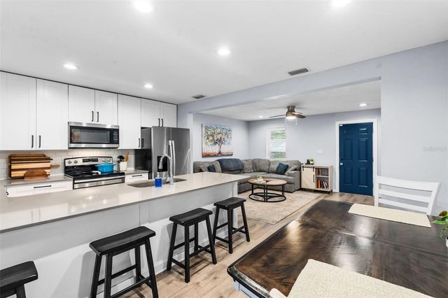 1504 W KIRBY STREET, Tampa, FL 33604
