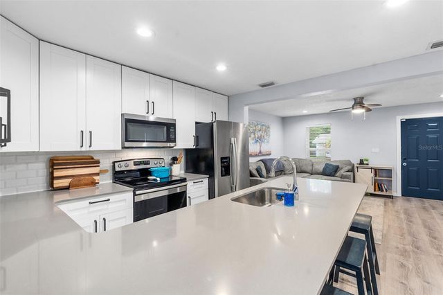 1504 W KIRBY STREET, Tampa, FL 33604