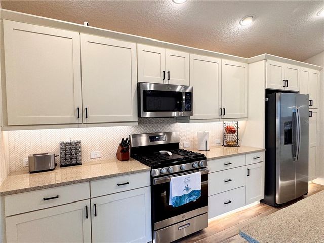 5596 MATANZAS LOOP, The Villages, FL 32163