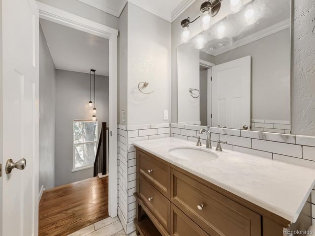 17541 E Whitaker Drive, Aurora, CO 80015