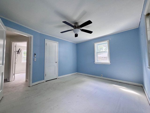 127 S Harmony Drive, Janesville, WI 53545