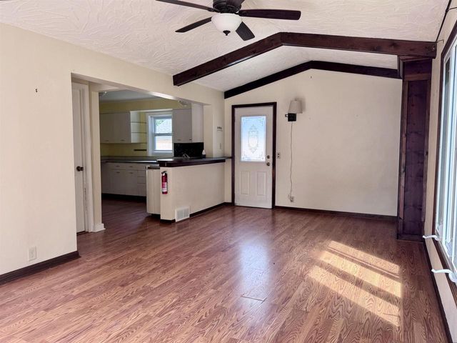 127 S Harmony Drive, Janesville, WI 53545