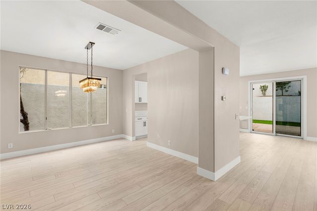 1870 Desert Forest Way, Henderson, NV 89012