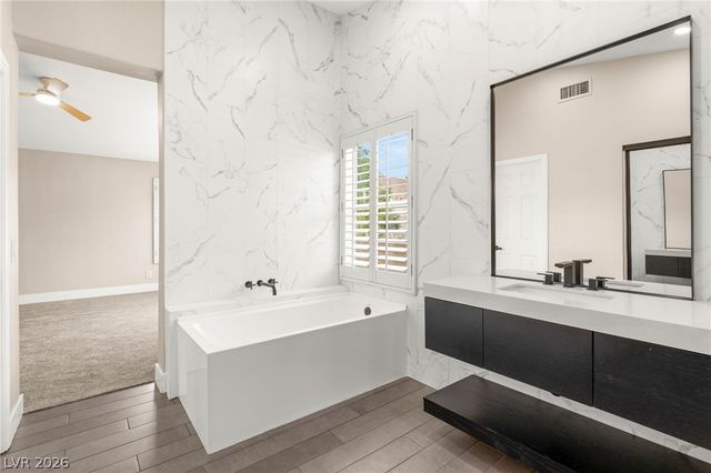 1870 Desert Forest Way, Henderson, NV 89012