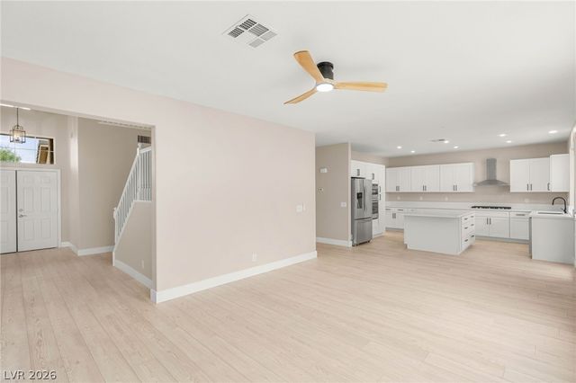 1870 Desert Forest Way, Henderson, NV 89012