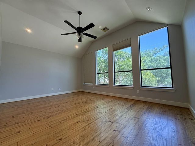 5237 Center Street, Houston, TX 77007