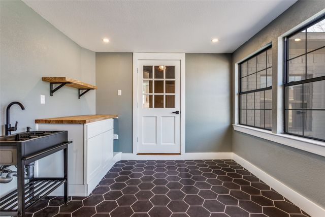 11027 Genetta Drive, Dallas, TX 75228