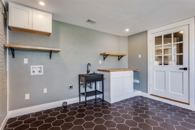 11027 Genetta Drive, Dallas, TX 75228