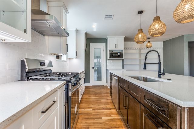 11027 Genetta Drive, Dallas, TX 75228