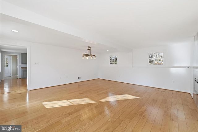 4110 SHADY LN, Knoxville, MD 21758