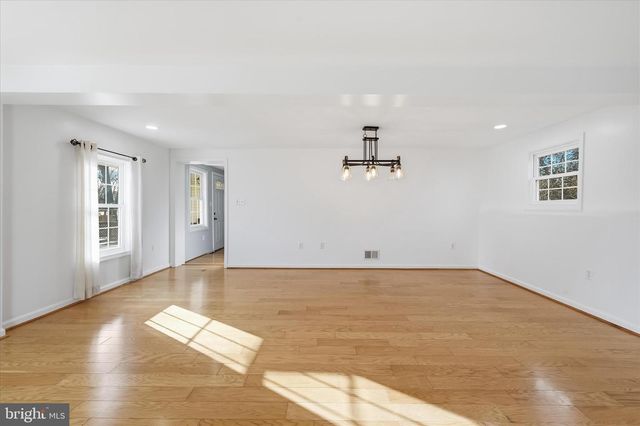 4110 SHADY LN, Knoxville, MD 21758