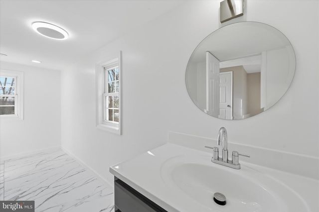 4110 SHADY LN, Knoxville, MD 21758