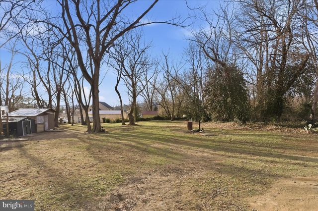 4110 SHADY LN, Knoxville, MD 21758