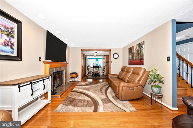 19708 MIDAS CT, Gaithersburg, MD 20879