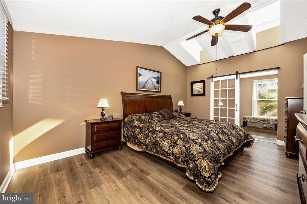Image 21 of property listing at 19708 MIDAS CT, Gaithersburg, MD 20879