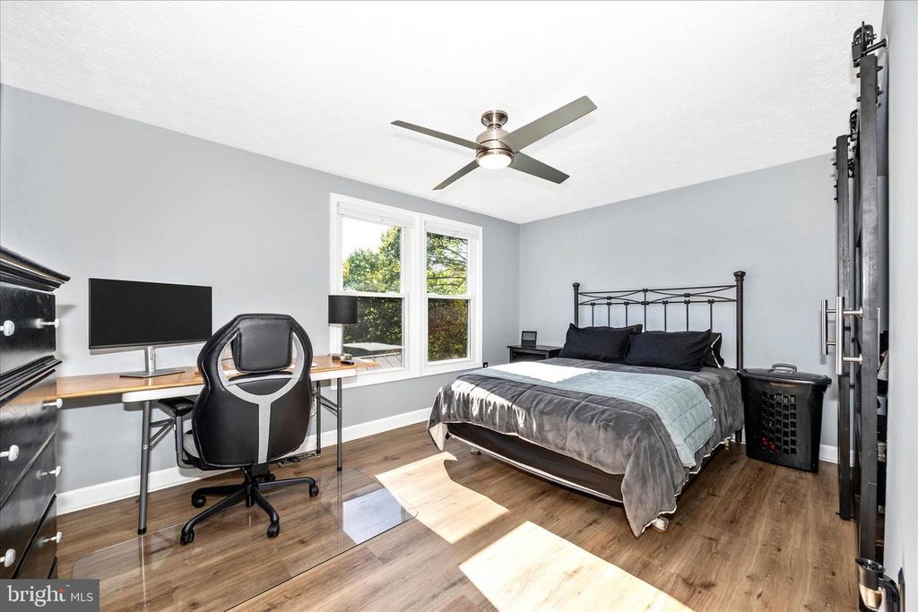 Image 26 of property listing at 19708 MIDAS CT, Gaithersburg, MD 20879