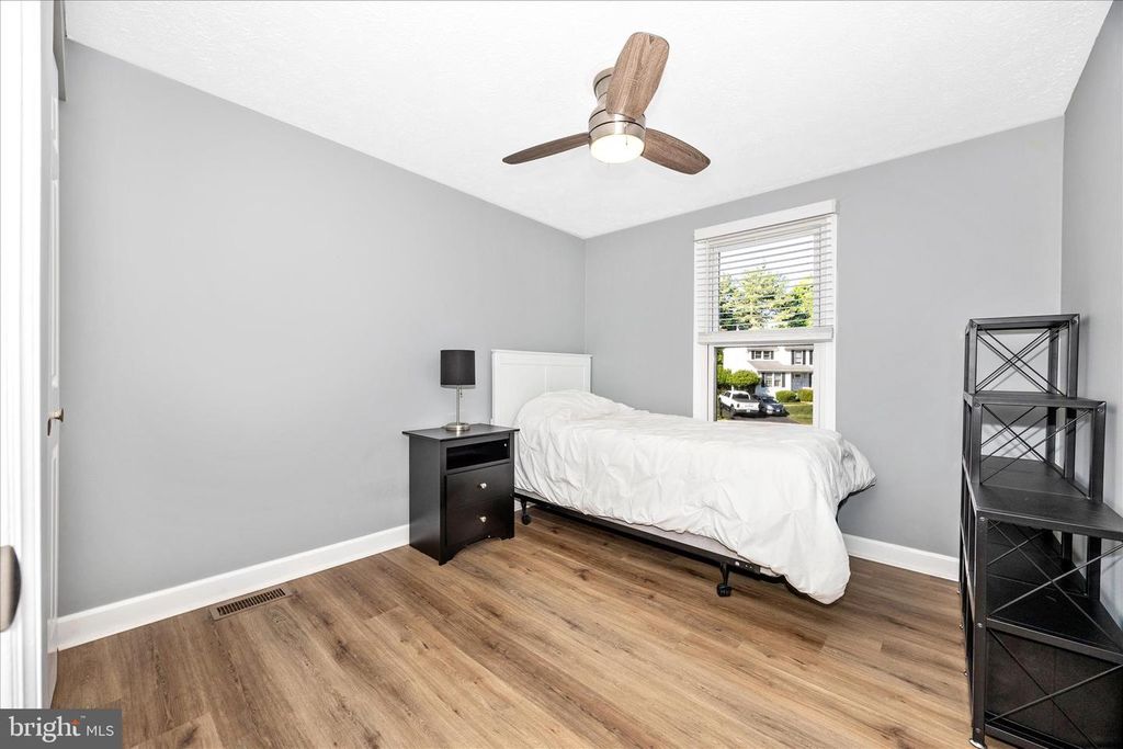 Image 28 of property listing at 19708 MIDAS CT, Gaithersburg, MD 20879