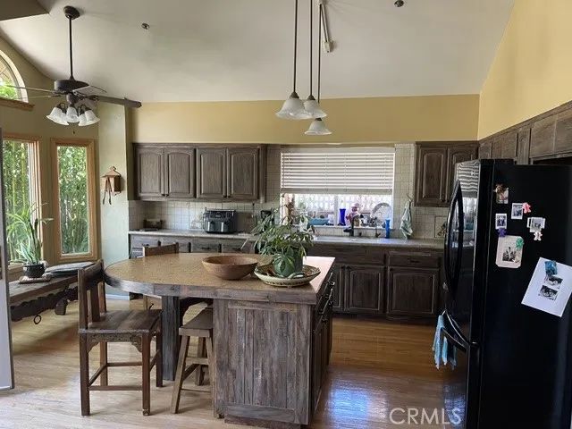 1462 Ashmore, San Luis Obispo, CA 93401