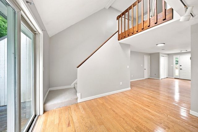 34 Woodland Park Dr 34, Haverhill, MA 01830