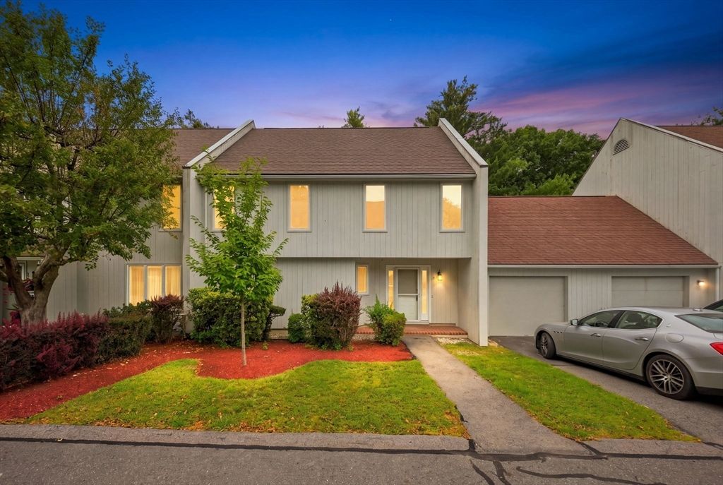 34 Woodland Park Dr 34, Haverhill, MA 01830
