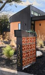 2305 Westoak DR, Austin, TX 78704