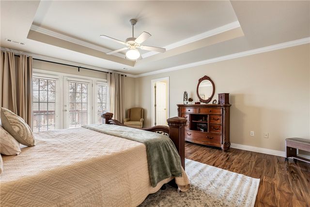 1710 S 42nd Street, Rogers, AR 72758