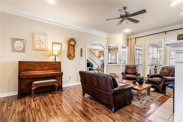 1710 S 42nd Street, Rogers, AR 72758