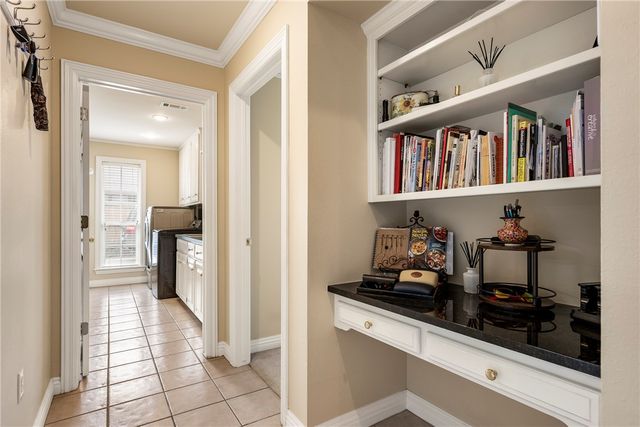 1710 S 42nd Street, Rogers, AR 72758