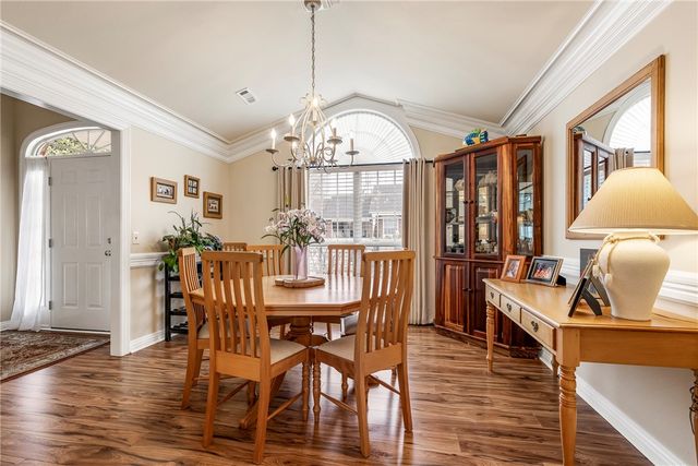 1710 S 42nd Street, Rogers, AR 72758