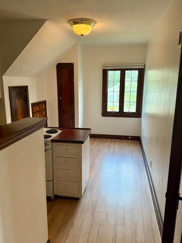 706 S Arnold Street, Pleasant, MI 48858