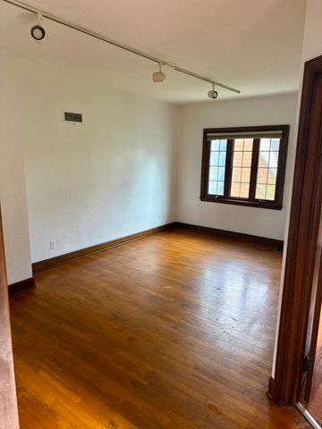 706 S Arnold Street, Pleasant, MI 48858