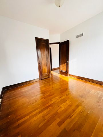 706 S Arnold Street, Pleasant, MI 48858