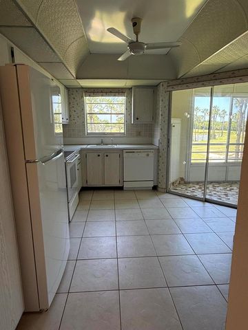 3836 Via Poinciana 306, Lake Worth, FL 33467