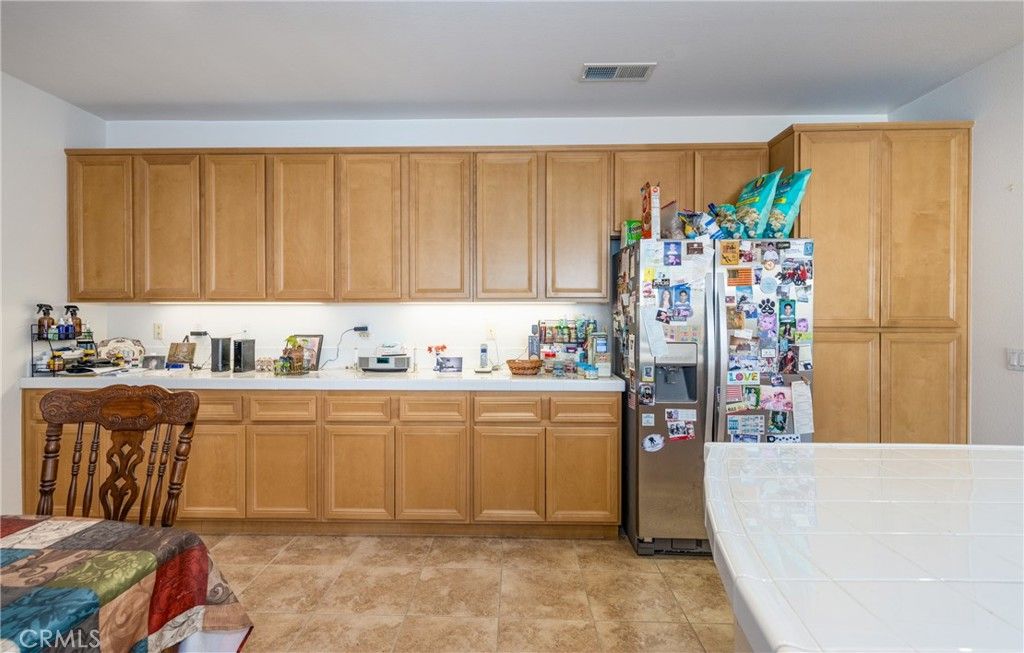 Image 11 of property listing at 1567 Quiet, Beaumont, CA 92223