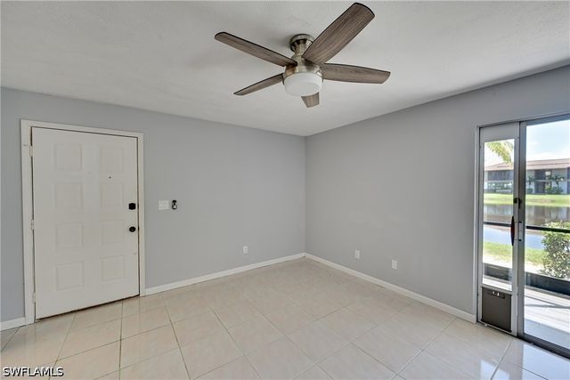 5712 Foxlake DR 3, North Fort Myers, FL 33917