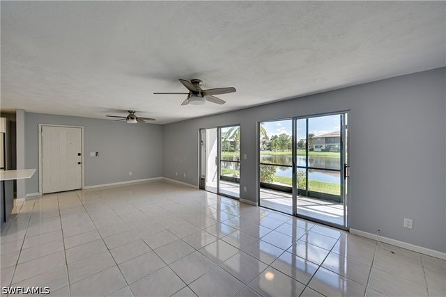 5712 Foxlake DR 3, North Fort Myers, FL 33917
