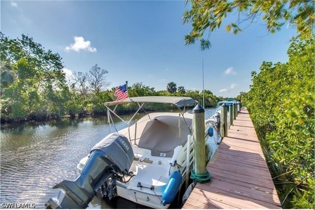 5712 Foxlake DR 3, North Fort Myers, FL 33917