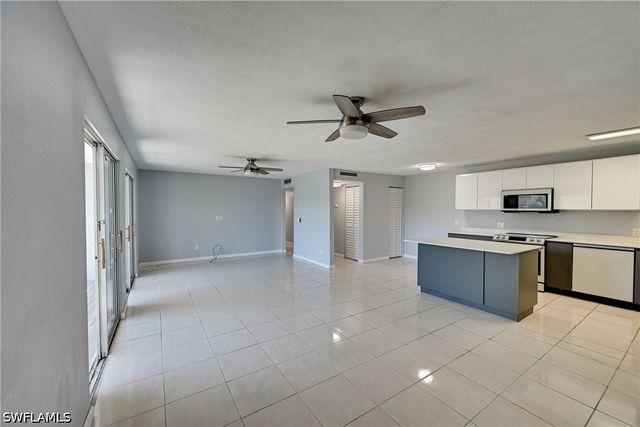 5712 Foxlake DR 3, North Fort Myers, FL 33917