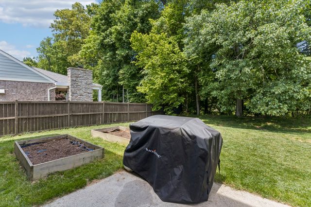 744 Bench Ln, Mount Juliet, TN 37122